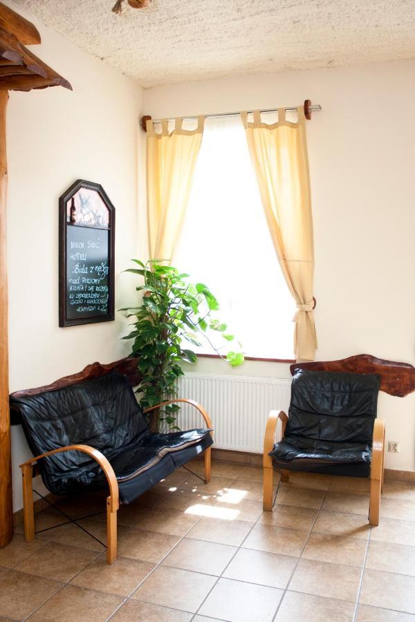 אוזרוב מזובייצקה Hotel Bida Z Nedza מראה חיצוני תמונה